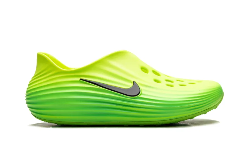 Nike Lifestyle ReactX Rejuven8 'Green Strike'